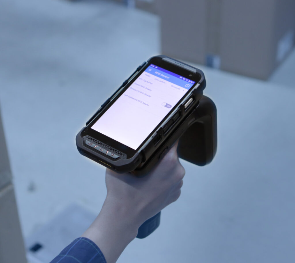 solution-lecteur-RFID-traçabilité-France---distributeur-importateur-d'appareils-